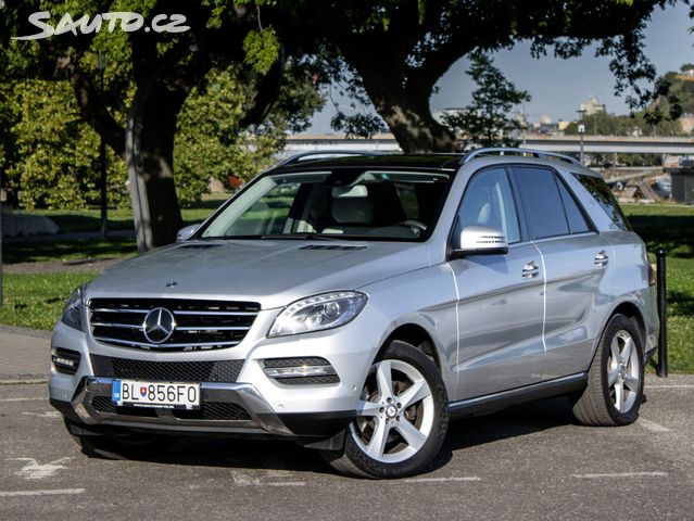 Mercedes Třída M